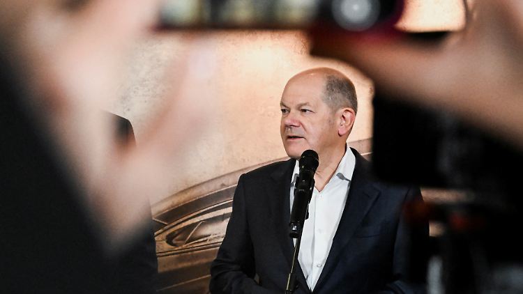 Mit dem Ausscheiden der FDP aus der Regierungskoalition hat Kanzler Scholz keine Mehrheit mehr im Parlament.