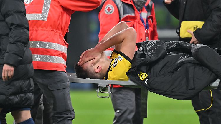 Noch fehlt eine Diagnose bei Nico Schlotterbeck.