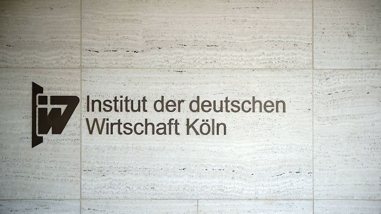 Nur ein Fünftel der Betriebe geht laut dem Institut der deutschen Wirtschaft optimistisch ins neue Jahr.