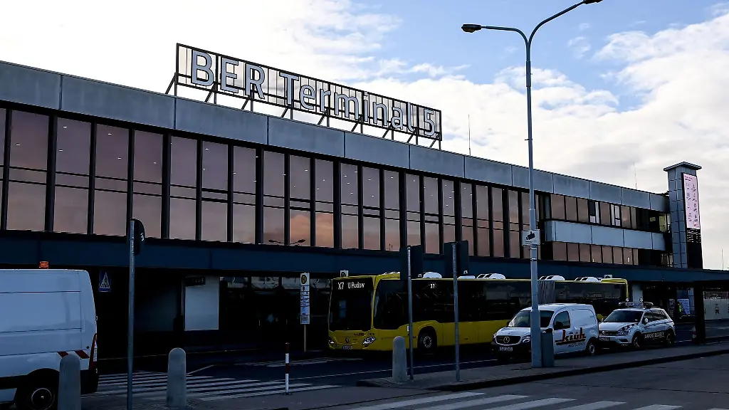 Terminal-5-am-Flughafen-BER