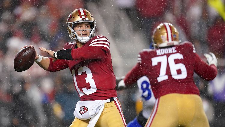 Brock Purdy und die 49ers müssen um die Playoffs zittern.