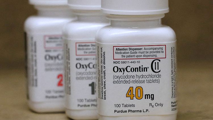 Einige Experten sehen in der Einführung des Schmerzmittels OxyContin den Ausgangspunkt der Opioidkrise in den USA. 
