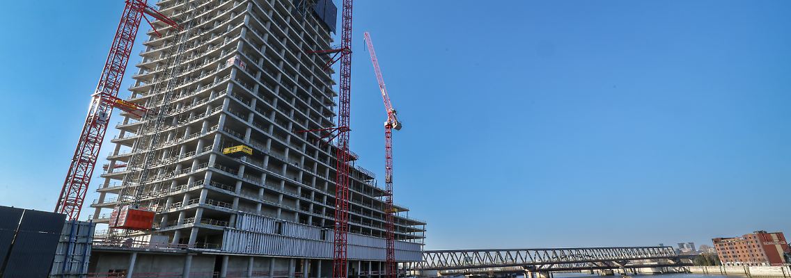 451481620.jpg