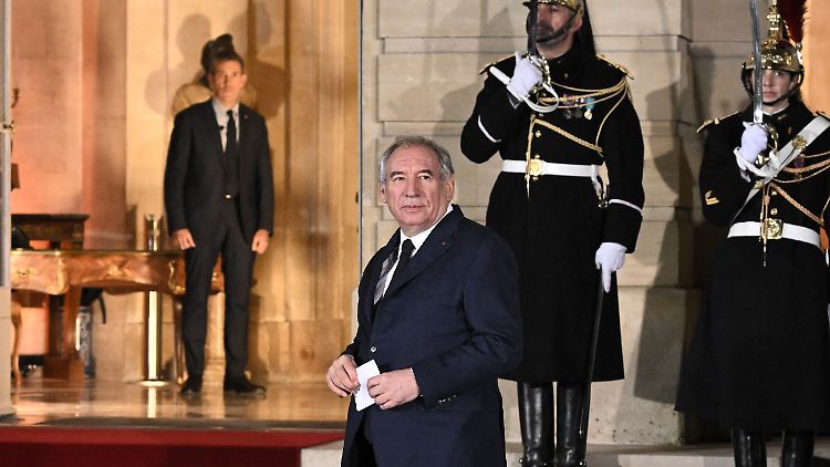 Moody's glaubt nicht, dass Frankreichs Ministerpräsident François Bayrou die Finanzprobleme bald in den Griff bekommen kann. 
