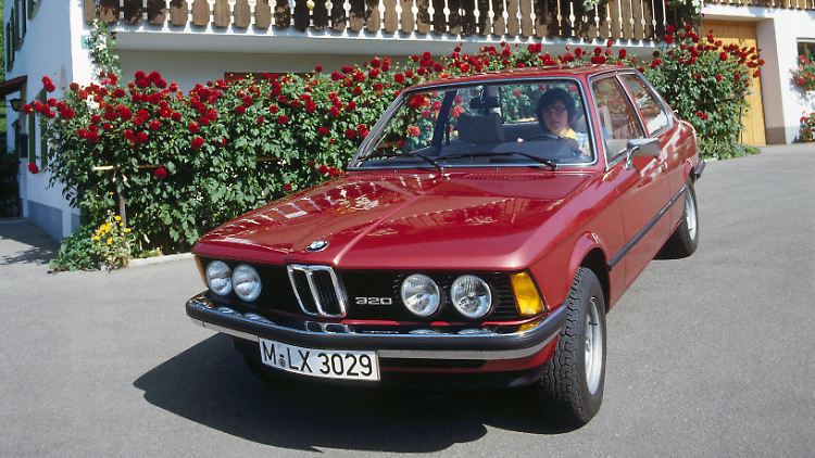 50 Jahre BMW 3er: Die kompakten Sportlimousinen ersetzten die BMW 02-Typen und avancierten zur bis heute erfolgreichsten Modellreihe des Münchner Autobauers.