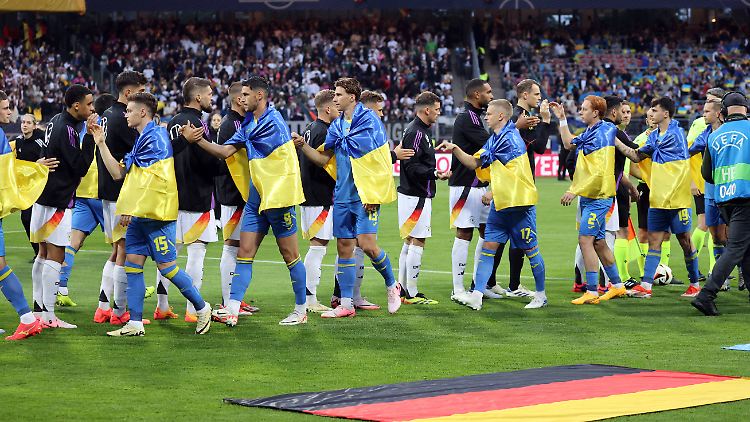 Die ukrainische Nationalelf trifft in der WM-Quali auf Island, Aserbaidschan und den Sieger des Nations-League-Viertelfinals zwischen Frankreich und Kroatien.