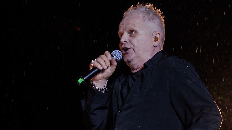 Eigentlich kann er doch singen, oder? Herbert Grönemeyer.