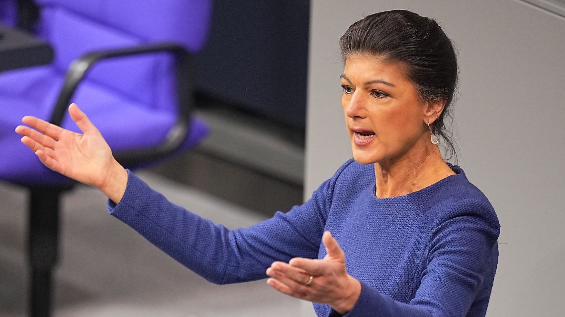 Sahra Wagenknecht lobte den Kanzler mitunter.
