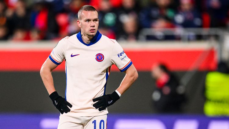 Insgesamt soll Mudryk dem FC Chelsea 100 Millionen gekostet haben.