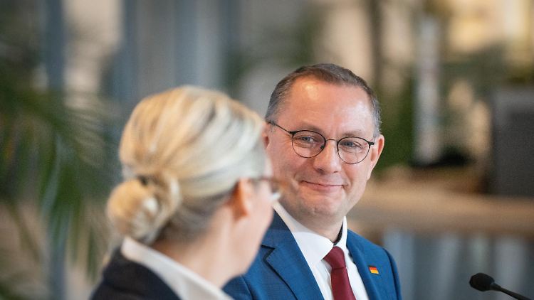 Europa sei "gezwungen, die Interessen Amerikas umzusetzen", sagt AfD-Chef Chrupalla.