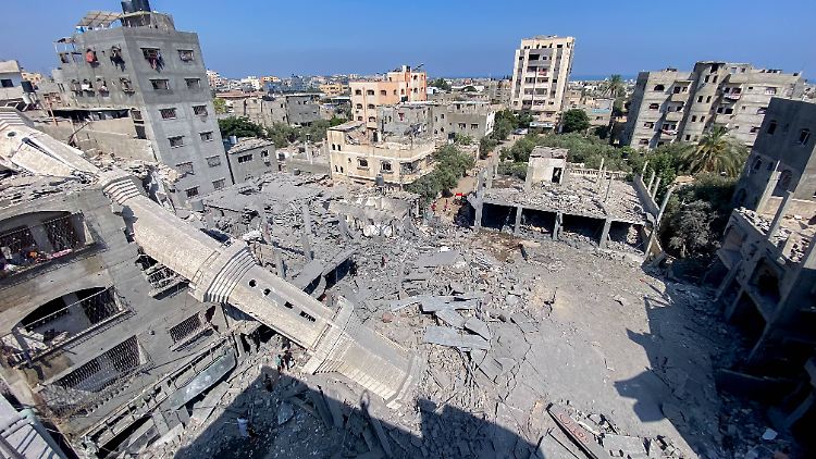 Schwere Angriffe auf die Hamas haben große Teile des Gazastreifens in Ruinen verwandelt und auch viele Zivilisten das Leben gekostet.