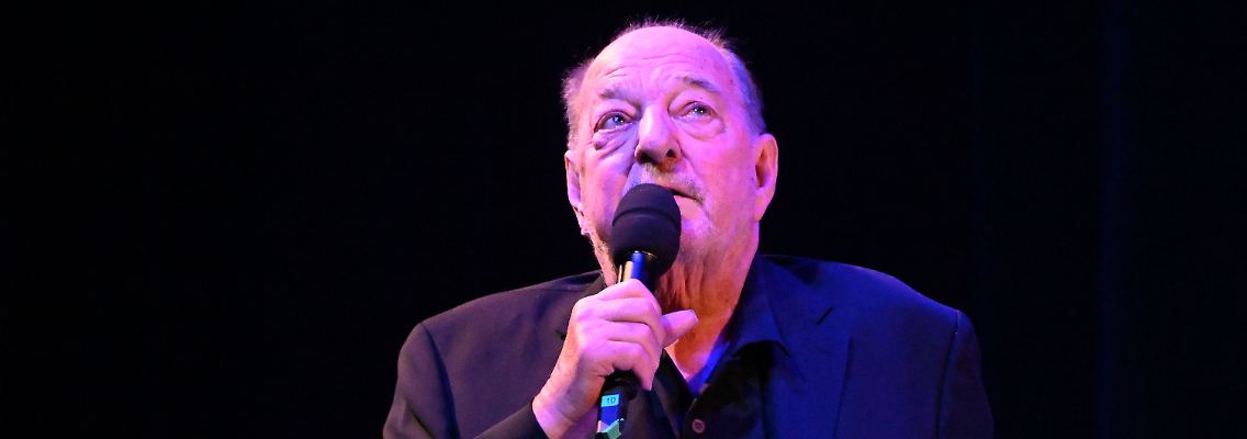 462096394.jpg