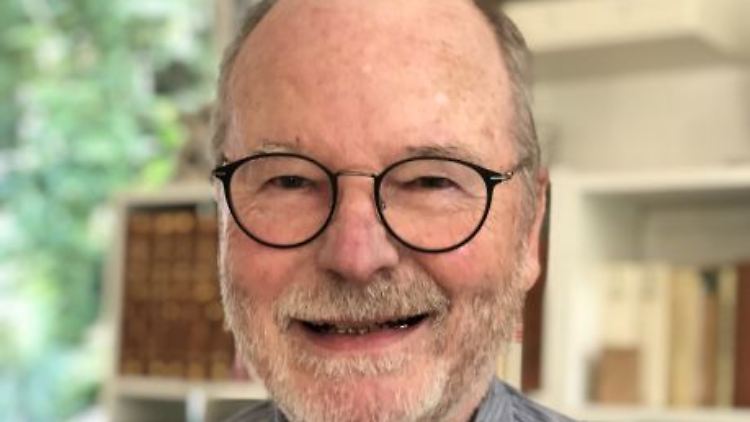 Prof. Dr. Peter Kaiser ist Diplom-Psychologe und Mediator und forscht unter anderem zu Familienpsychologie und Konfliktmanagement.