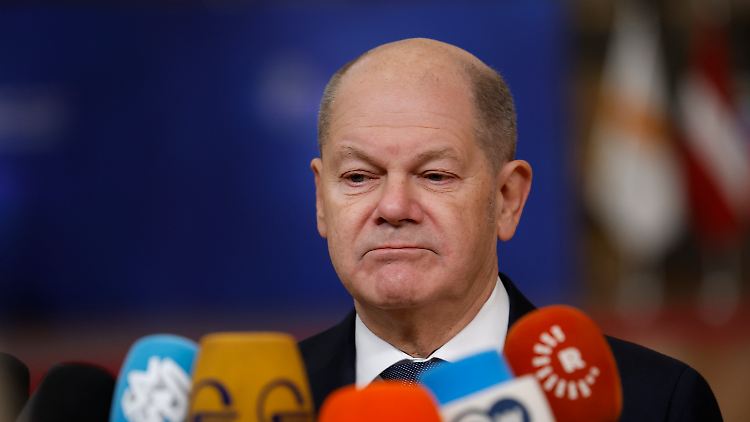 Bisher lässt die erhoffte Aufholjagd der SPD auf sich warten: Scholz am Donnerstag in Brüssel.