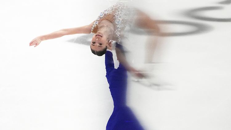 Russische Eiskunstläuferinnen und Eiskunstläufer können sich für die Olympischen Winterspiele 2026 qualifizieren.
