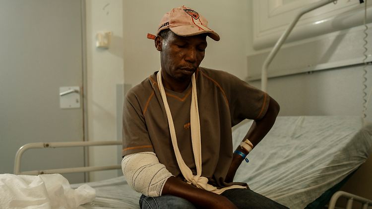 Die Menschen in den Krankenhäusern auf Mayotte leiden leider unter anderem unter Dehydrierung und Mangelernährung.