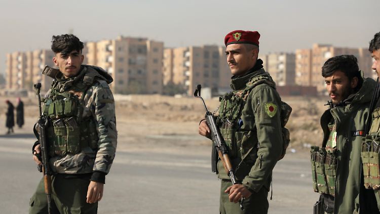 SDF-Kämpfer im Nordosten Syriens.