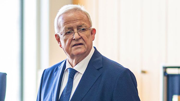 Martin Winterkorn stand in der Sache bereits vor Gericht. Der Prozess musste allerdings wegen einer Verletzung gestoppt werden.