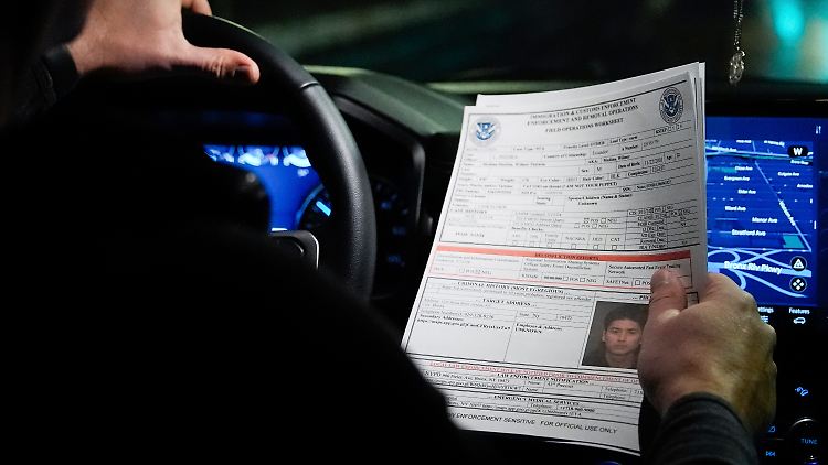 Die Grenzschutzbehörde ICE verfügt über 6000 Mitarbeiter.