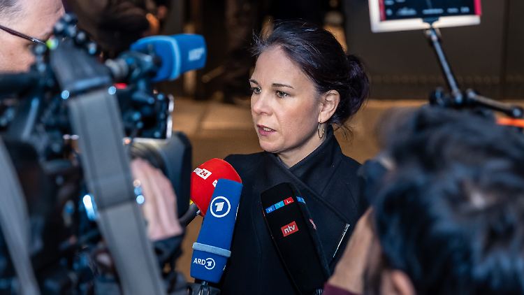 Georgiens Partnerschaft mit Deutschland sei "massiv" gefährdet, sagte Baerbock.
