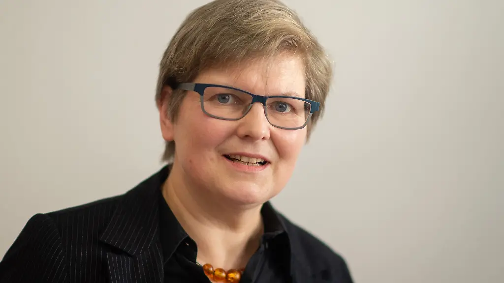 Birgit-Neumann-Becker-Beauftragte-des-Landes-Sachsen-Anhalt-zur-Aufarbeitung-der-SED-Diktatur