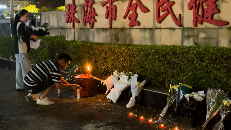 Aus Ärger über den Verlauf seiner Scheidung fuhr ein Mann im Süden Chinas bei einer Amokfahrt 35 Menschen tot.