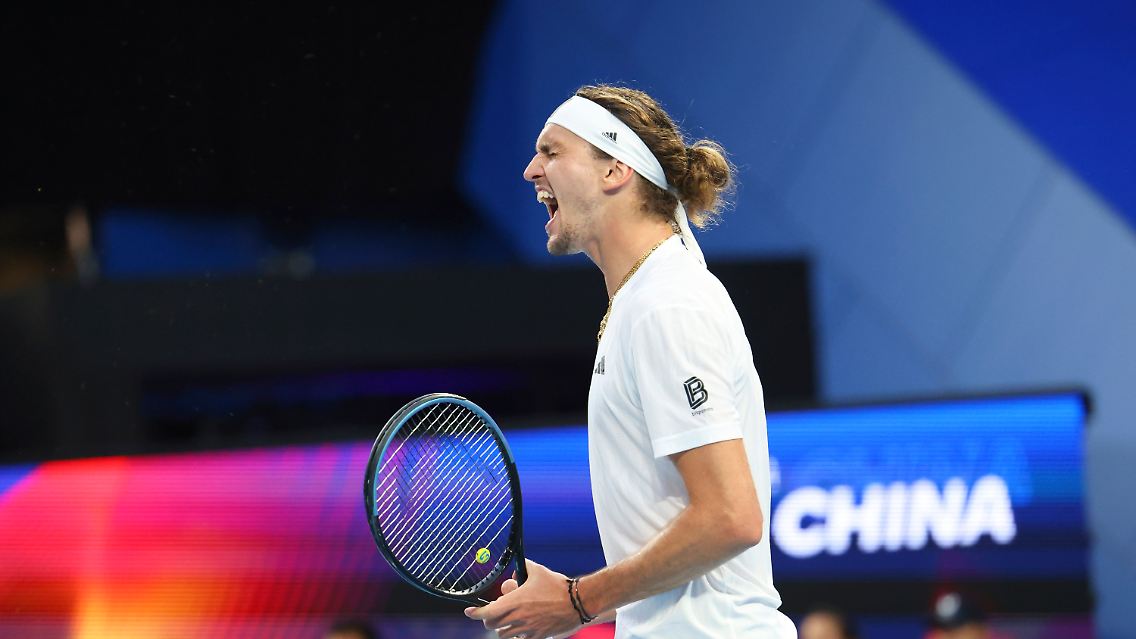 Zverev musste sich deutlich steigern.