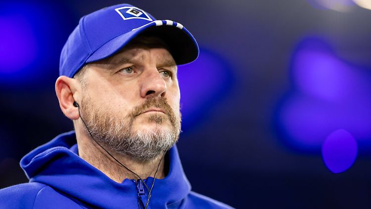 Von blau wechselt Baumgart zu rot.