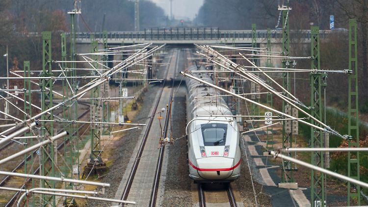 Die Riedbahn zwischen Mannheim und Frankfurt wurde bereits über Monate saniert. Weitere Strecken sollen folgen. 