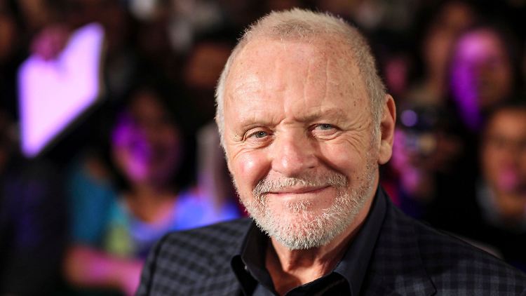In rund zwei Monaten ist Anthony Hopkins bereits 50 Jahre trocken.