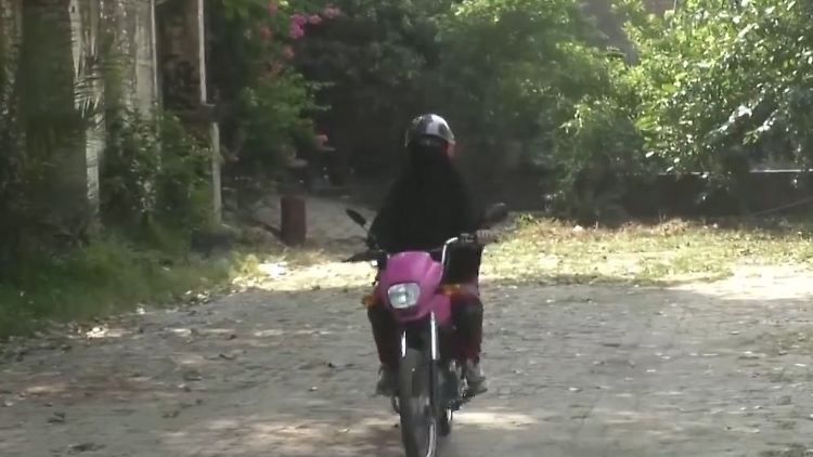 Motorrad_Pakistan.jpg