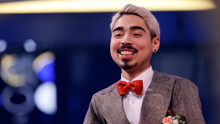 Im neuen Jahr kehrt Tony Bauer in einer neuen Rolle ins Fernsehen zurück. 