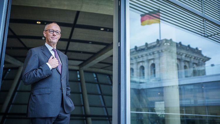 Zur Demokratie gehöre nun einmal eine offene und wenn notwendig auch harte Auseinandersetzung in der Sache, sagt Friedrich Merz.