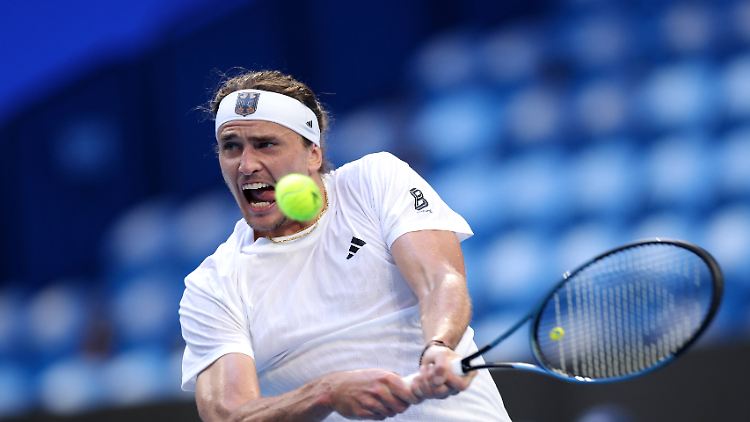 Alexander Zverev reist mit Schmerzen aus Australien ab.