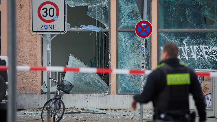 Durch Feuerwerk, teils illegales, entstanden in der Silvesternacht große Schäden.