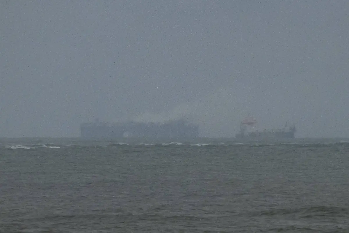 e132a5d9a7de6a81d0db46b55bbef276