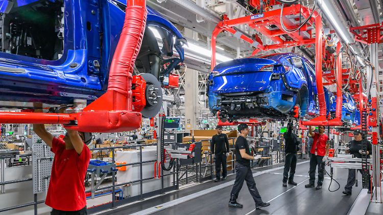 Tesla setzte 1,79 Millionen Autos im vergangenen Jahr ab.