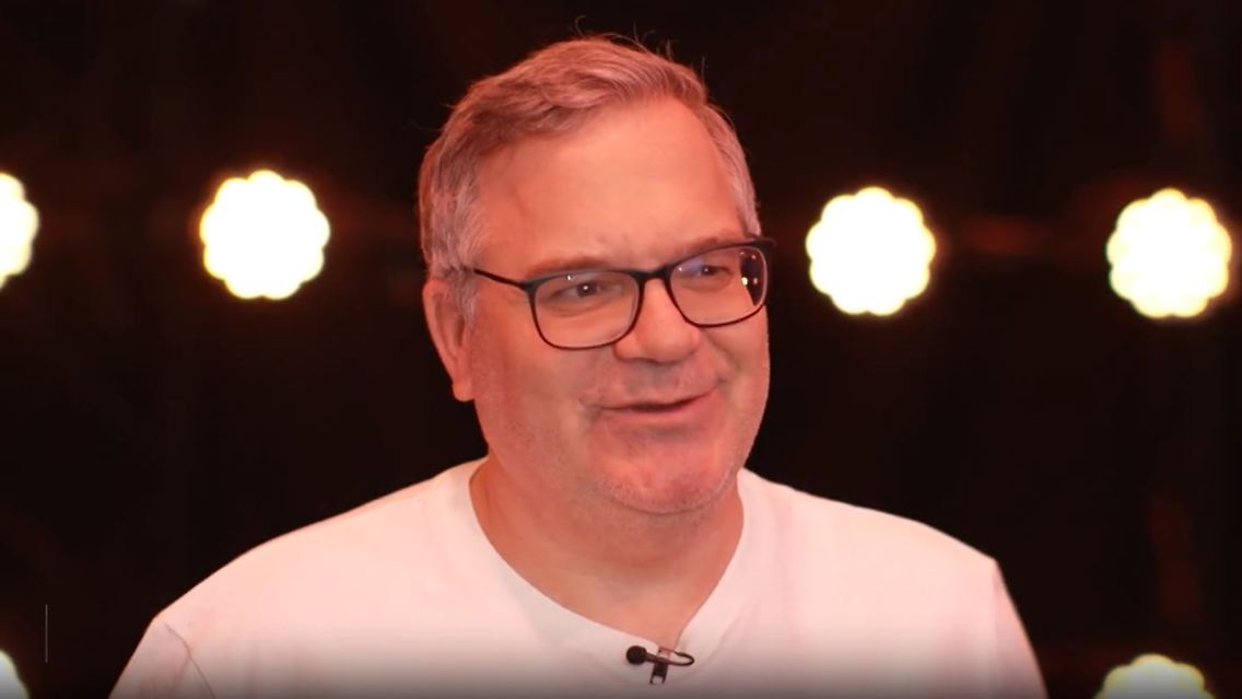 elton.JPG