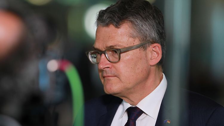 Die Behauptung von CDU-Sicherheitspolitiker Kiesewetter sei frei erfunden, teilt die Bundesregierung mit.  