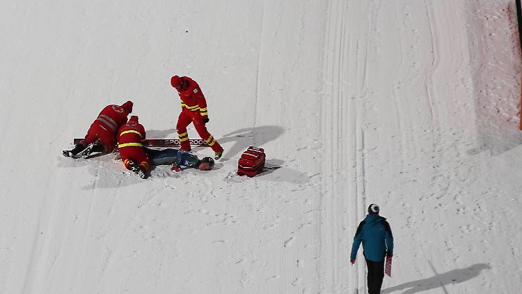 Fairall war 2015 in Bischofshofen so schwer gestürzt, dass er seitdem auf den Rollstuhl angewiesen ist.
