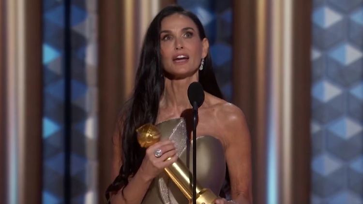 Demi Moore Golden Globes.jpg