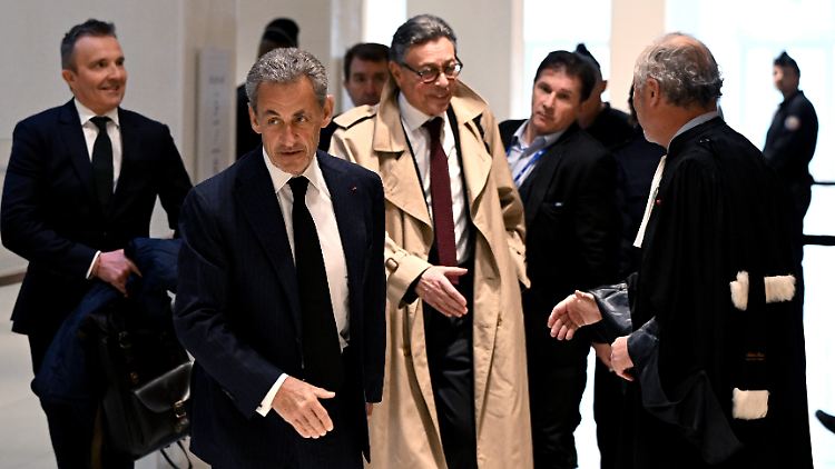 Kennt das Prozedere mittlerweile: der französische Ex-Präsident Nicolas Sarkozy.