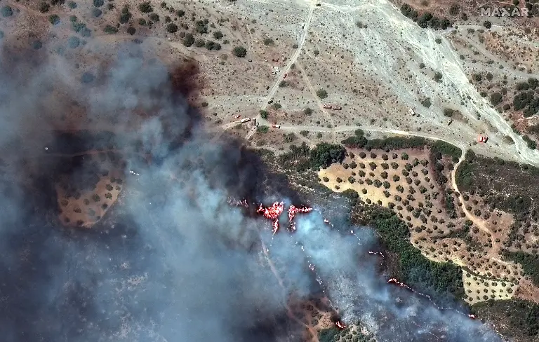 ae5467fa2fdb0a62f90a5c59e3eebec7