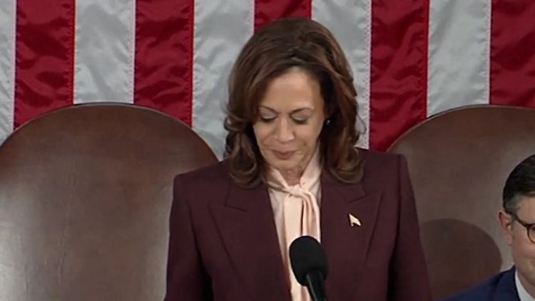 Kamala Harris Donald Trump.jpg