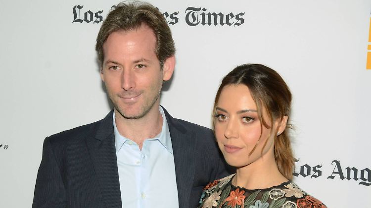 Aubrey Plaza trauert um ihren Ehemann Jeff Baena. 