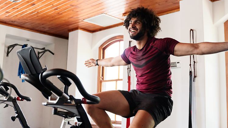 Günstige Sportgeräte beim Discounter: Wer kann hier fürs Heim-Gym zugreifen?
