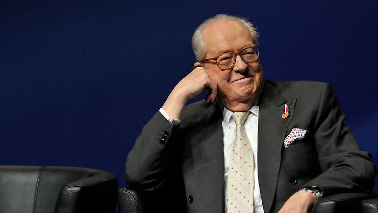 International ist Le Pen vor allem wegen seiner unablässigen Provokationen in Erinnerung geblieben, die ihm den Spitznamen "Teufel der Nation" eintrugen.