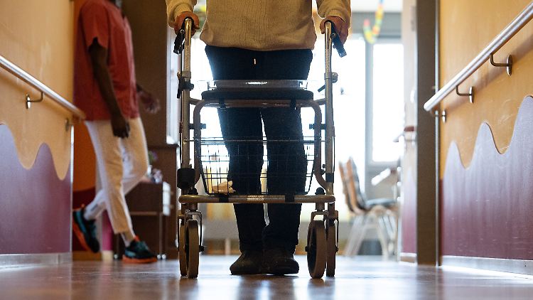 Der Bund erwartet im Jahr 2055 bis zu zehn Millionen Menschen im Alter von mindestens 80 Jahren.