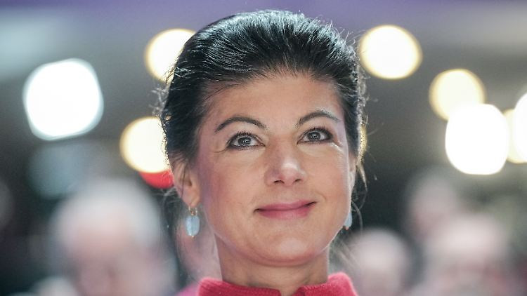 Zwei Hamburger BSW-Mitglieder haben schwere Vorwürfe gegen den Bundesvorstand unter Leitung von Parteichefin Wagenknecht erhoben. Die revanchiert sich nun. 