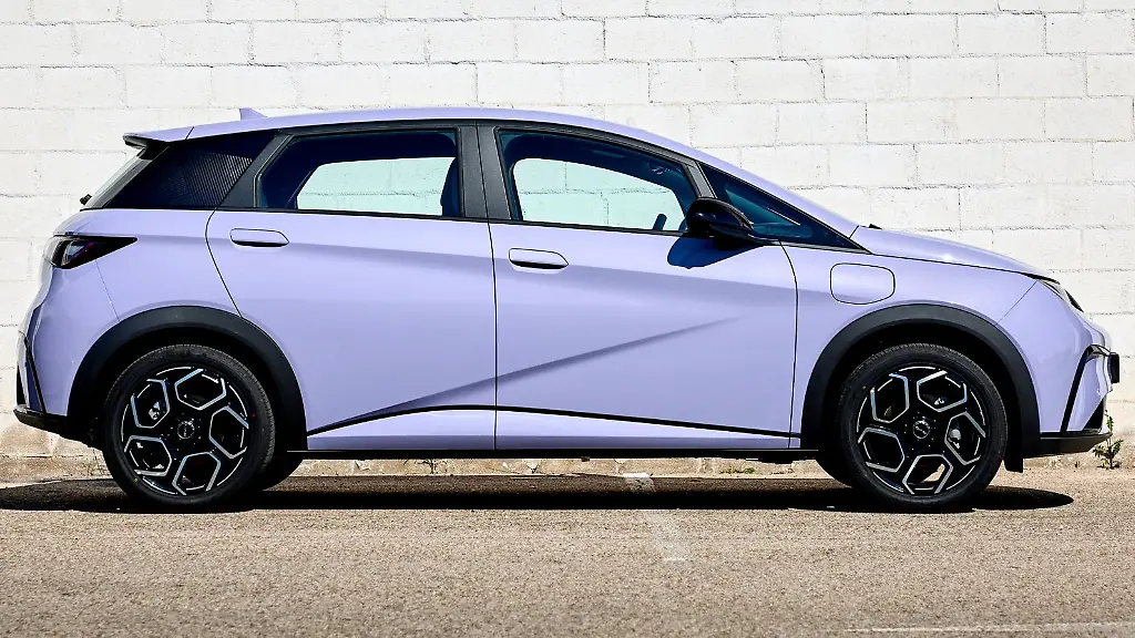 Stromer-ab-30-990-Euro-Die-Marke-aus-der-Volksrepublik-will-mit-dem-Dolphin-auch-bei-uns-einen-Volks-Wagen-anbieten